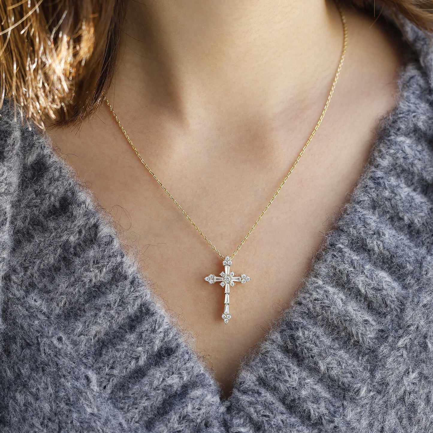 Strahlenkreuz Kette