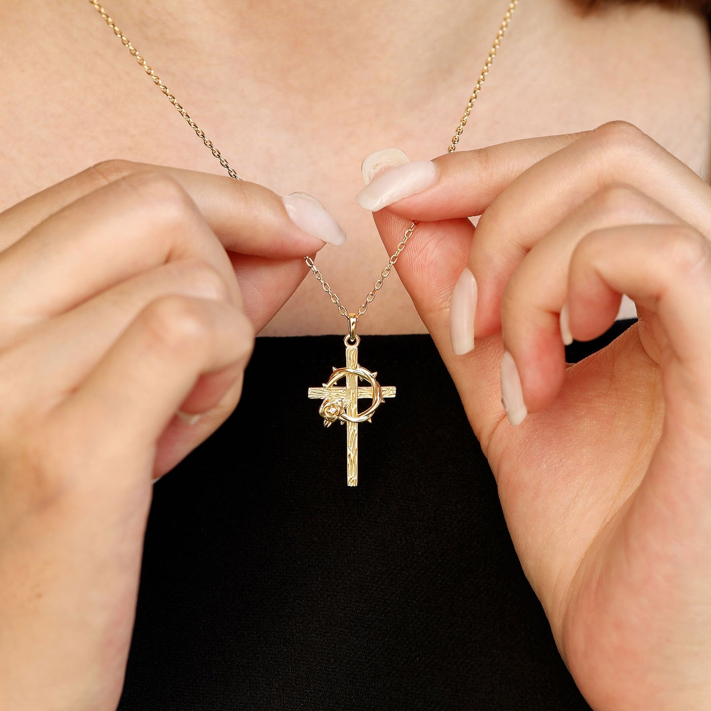 Dornenrose Kreuz Kette