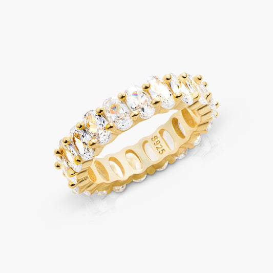 Ring mit großen Diamant-Steinen