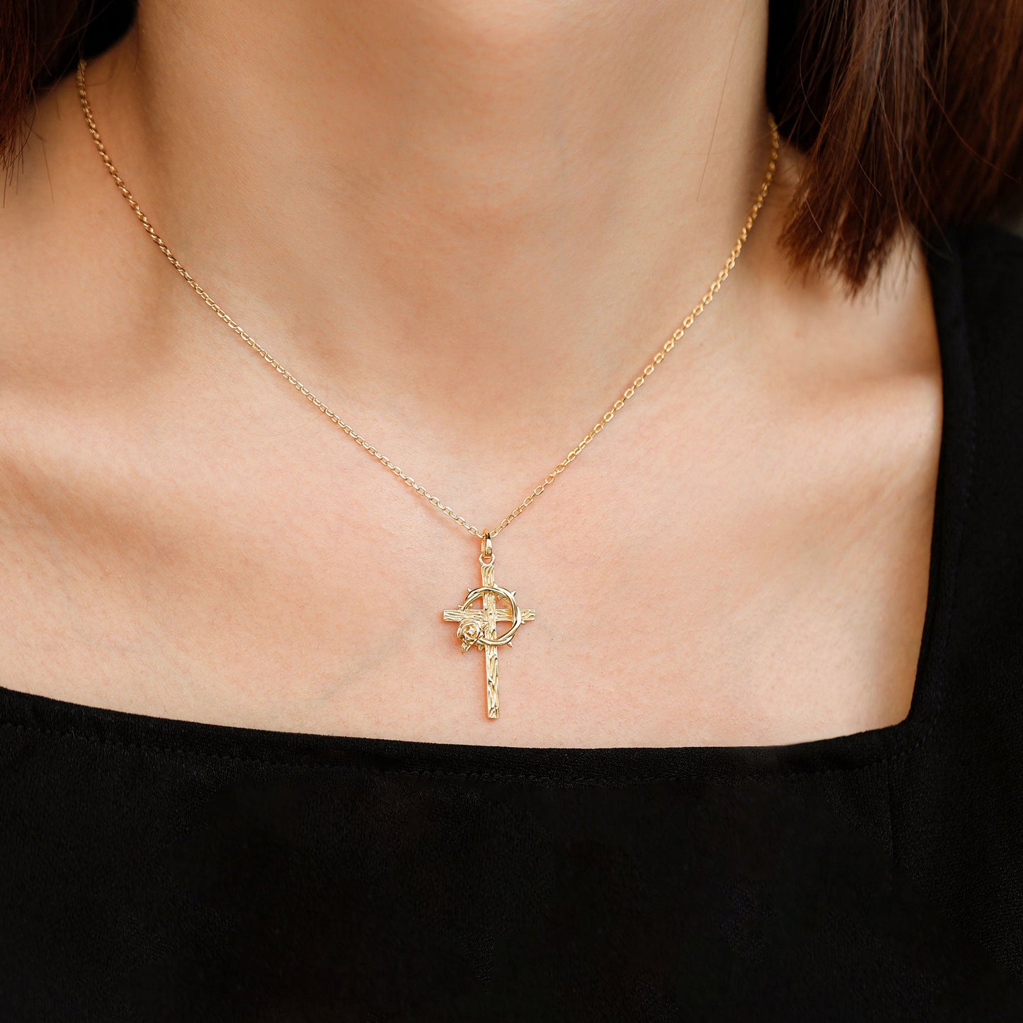 Dornenrose Kreuz Kette