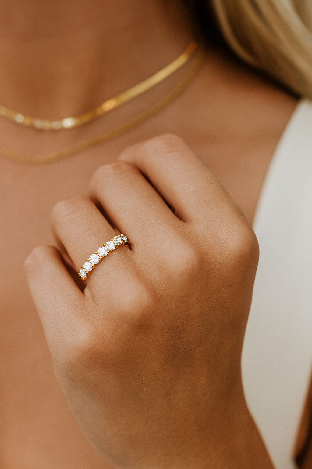 Ring mit großen Diamant-Steinen