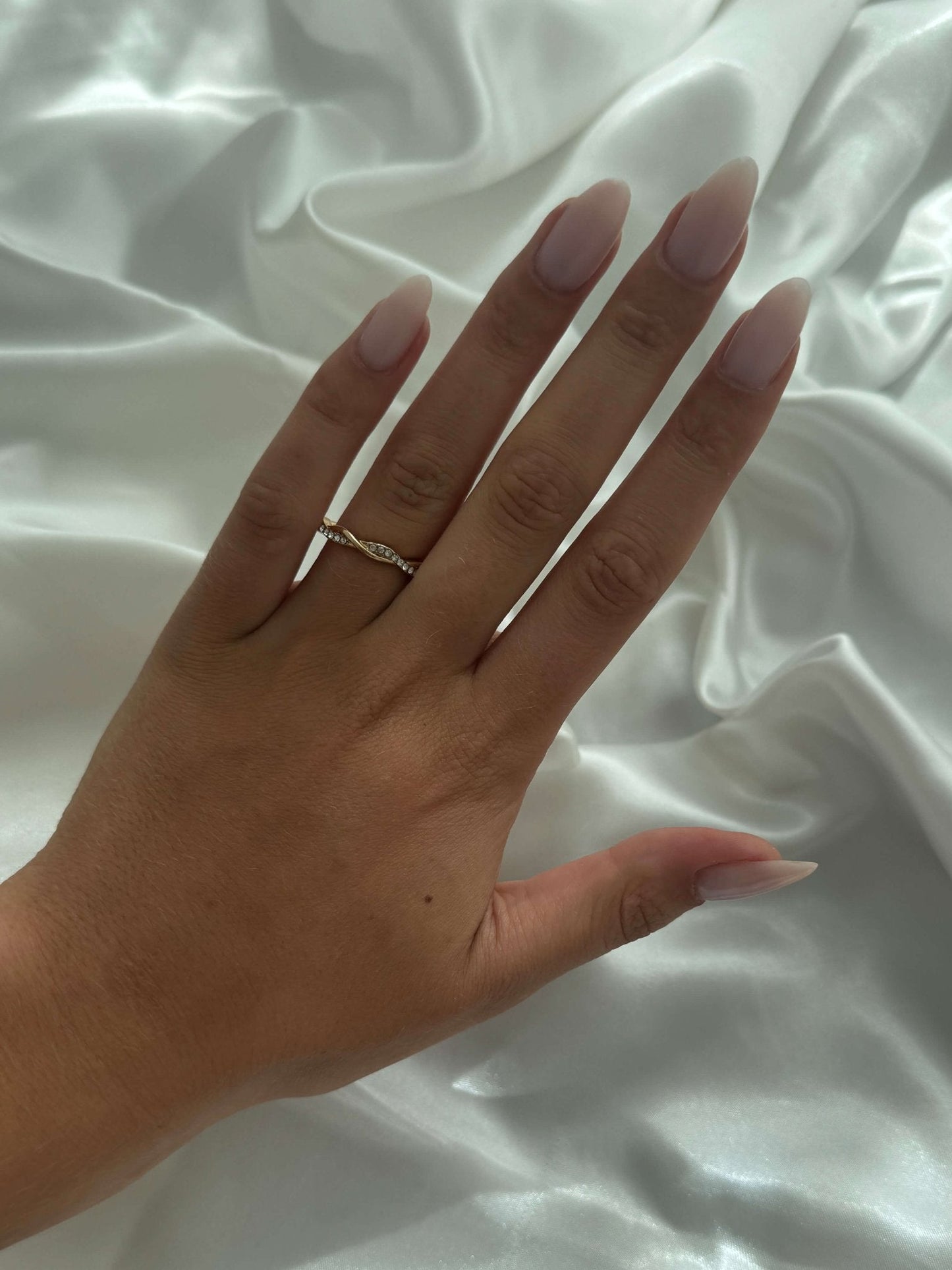 Twist Elegance Ring