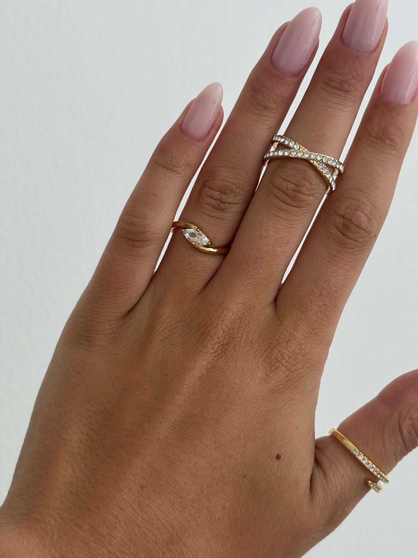 Glanzkreuz Ring